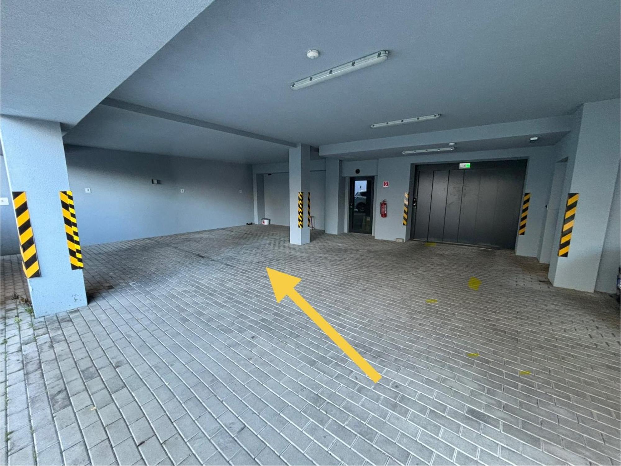 New Apartment 6 - Self Check In, Free Parking Братислава Екстер'єр фото